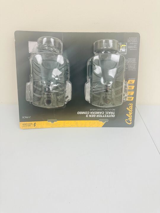 AS IS Cabela's Outfitter Gen 3 20MP No-Glow Game Camera Combo-2-Pack